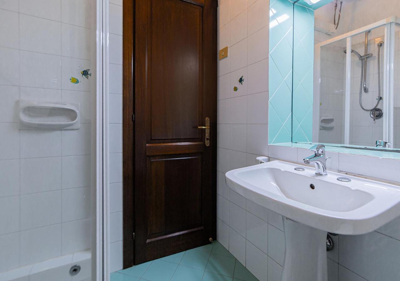 Murphy Holiday Home - Residenza Italia La Maddalena  Exterior photo